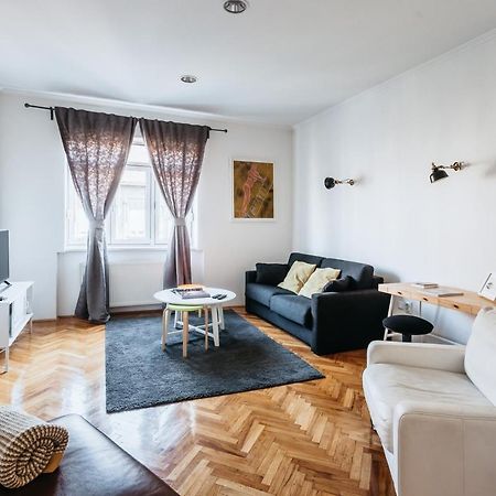 Bond Apartment Zagreb Exteriör bild